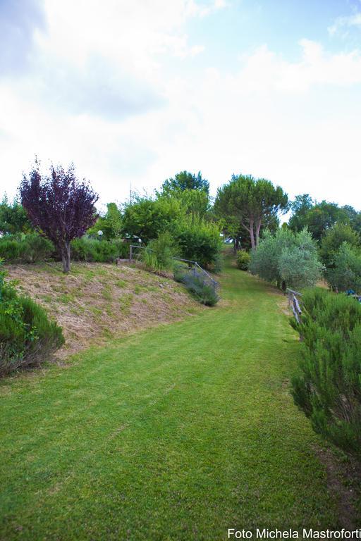 Poggio Paradiso Apartments Mengara Exteriör bild